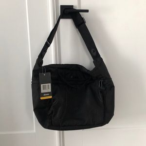 Doona All Day Bag Black NEW